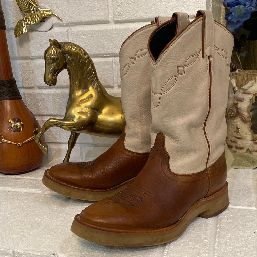 Laredo Men's Brown and Cream Cowboy Boots
